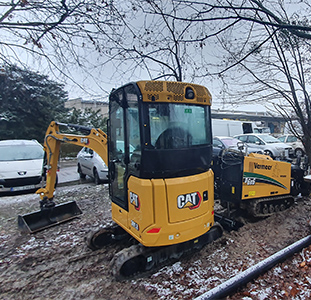 Usługi minikoparką Poznań – prace ziemne i roboty towarzyszące przewiertom sterowanym realizowane przez Kret-Bud